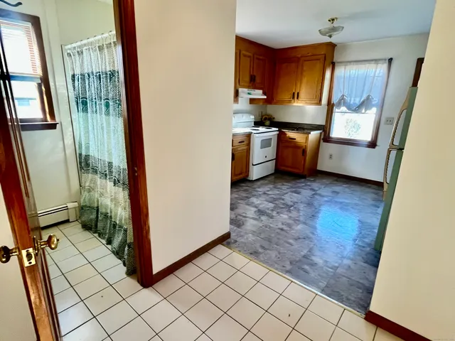 $2,100 | 650 South Pine Creek Road, Fairfield, CT 06824