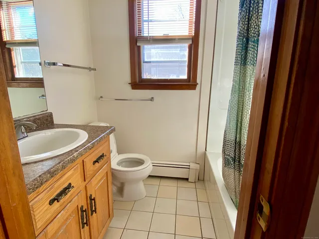 $2,100 | 650 South Pine Creek Road, Fairfield, CT 06824