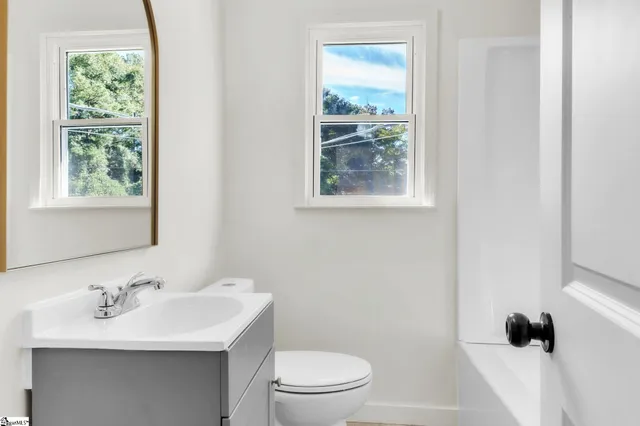 $269,900 | 2020 Bolt Drive, Anderson, SC 29621