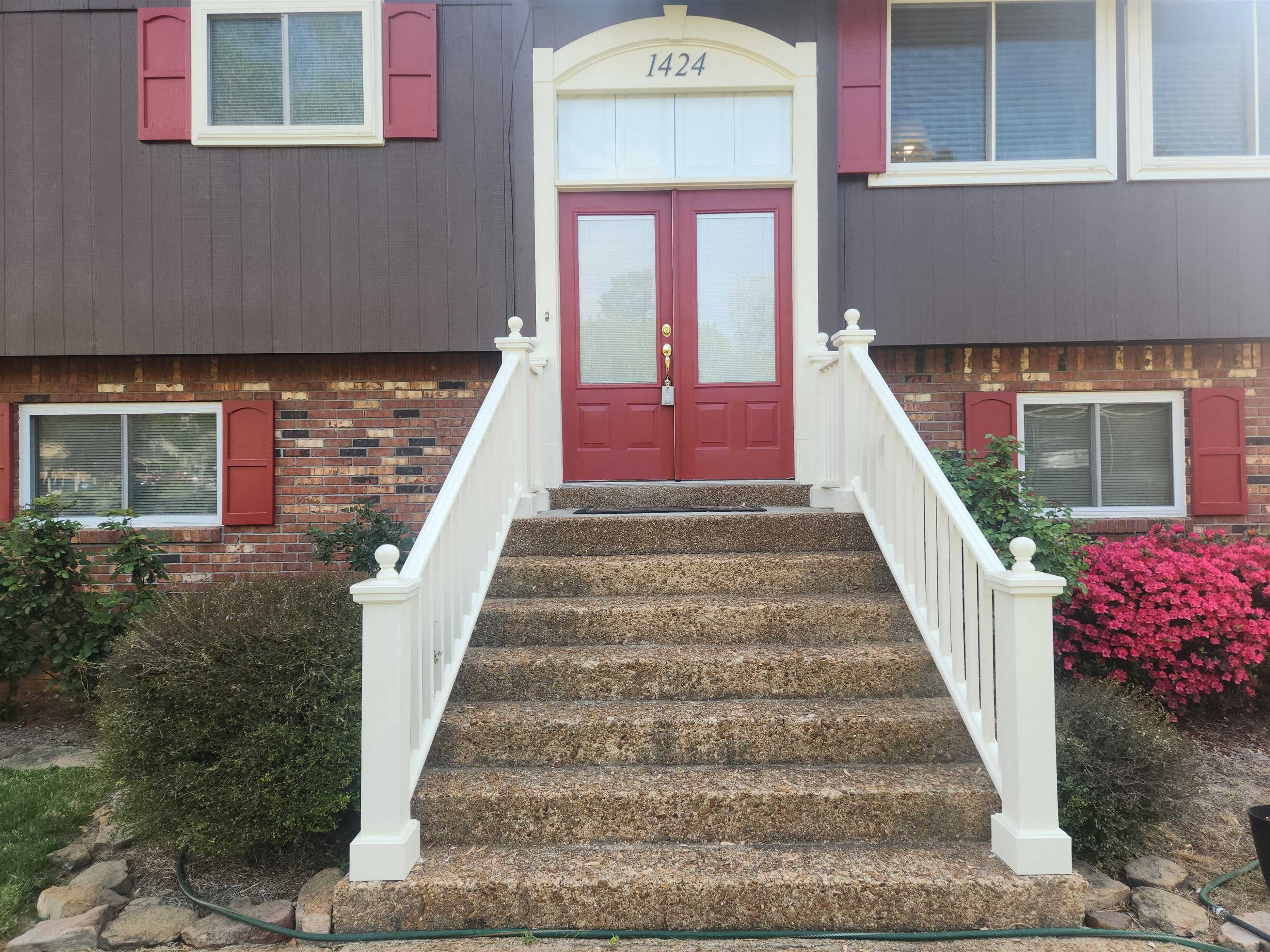 1424 Mullins Station Road Memphis, TN 38134 - Photo 3 of 40 a view of entryway