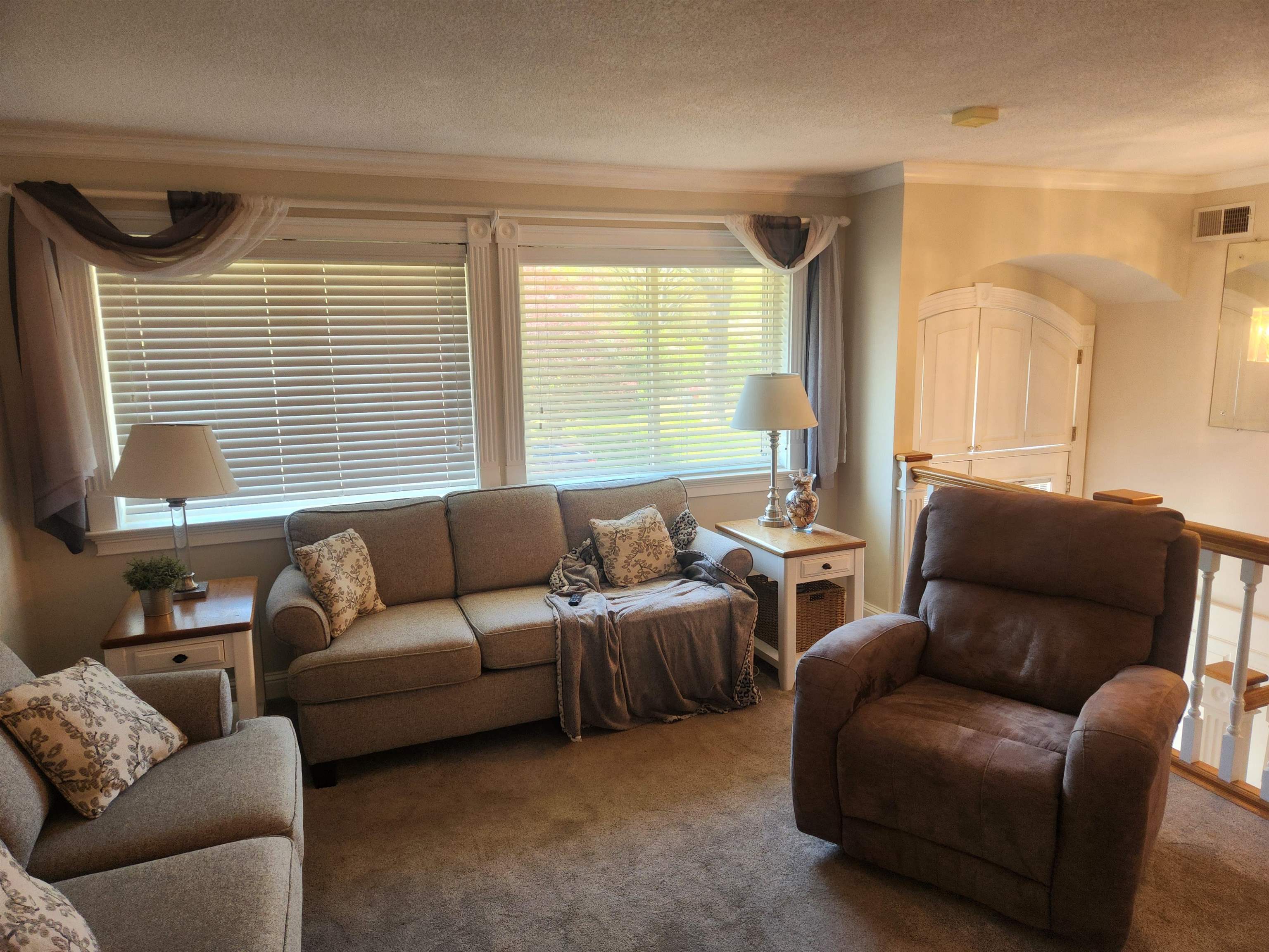 1424 Mullins Station Road Memphis, TN 38134 - Photo 7 of 40 a living room with furniture and a window