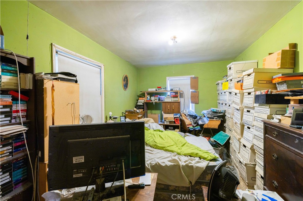 7417 Apperson Street Tujunga, CA 91042 - Photo 12 of 28