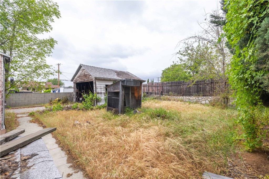 7417 Apperson Street Tujunga, CA 91042 - Photo 27 of 28
