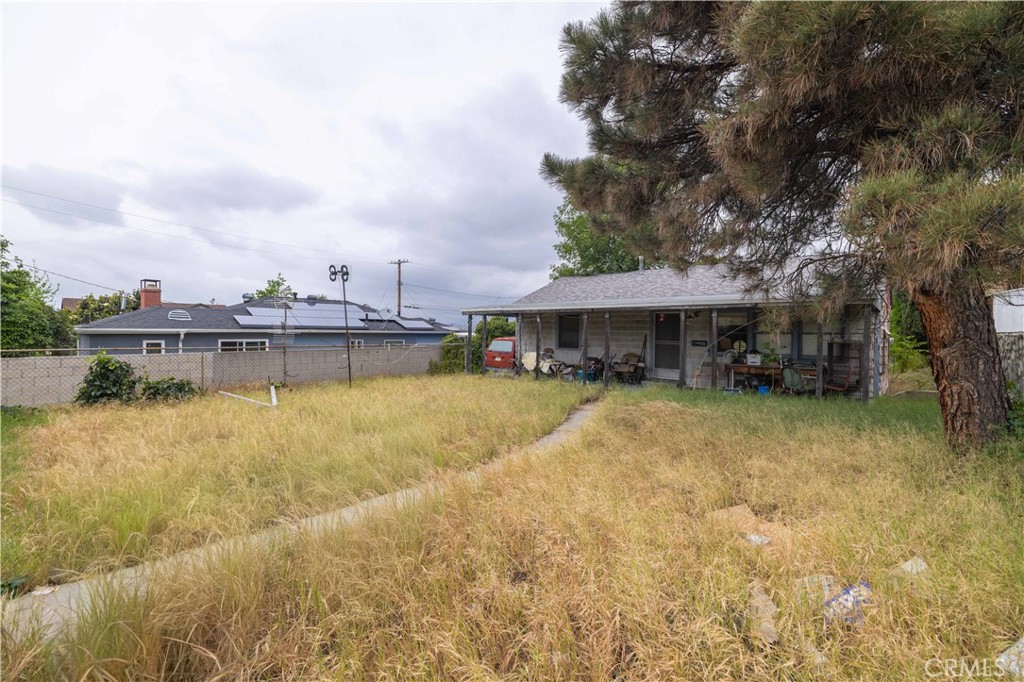 7417 Apperson Street Tujunga, CA 91042 - Photo 6 of 28