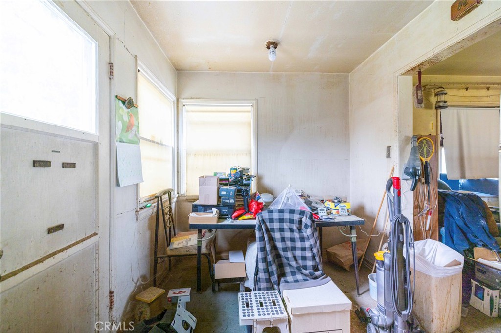 7417 Apperson Street Tujunga, CA 91042 - Photo 9 of 28