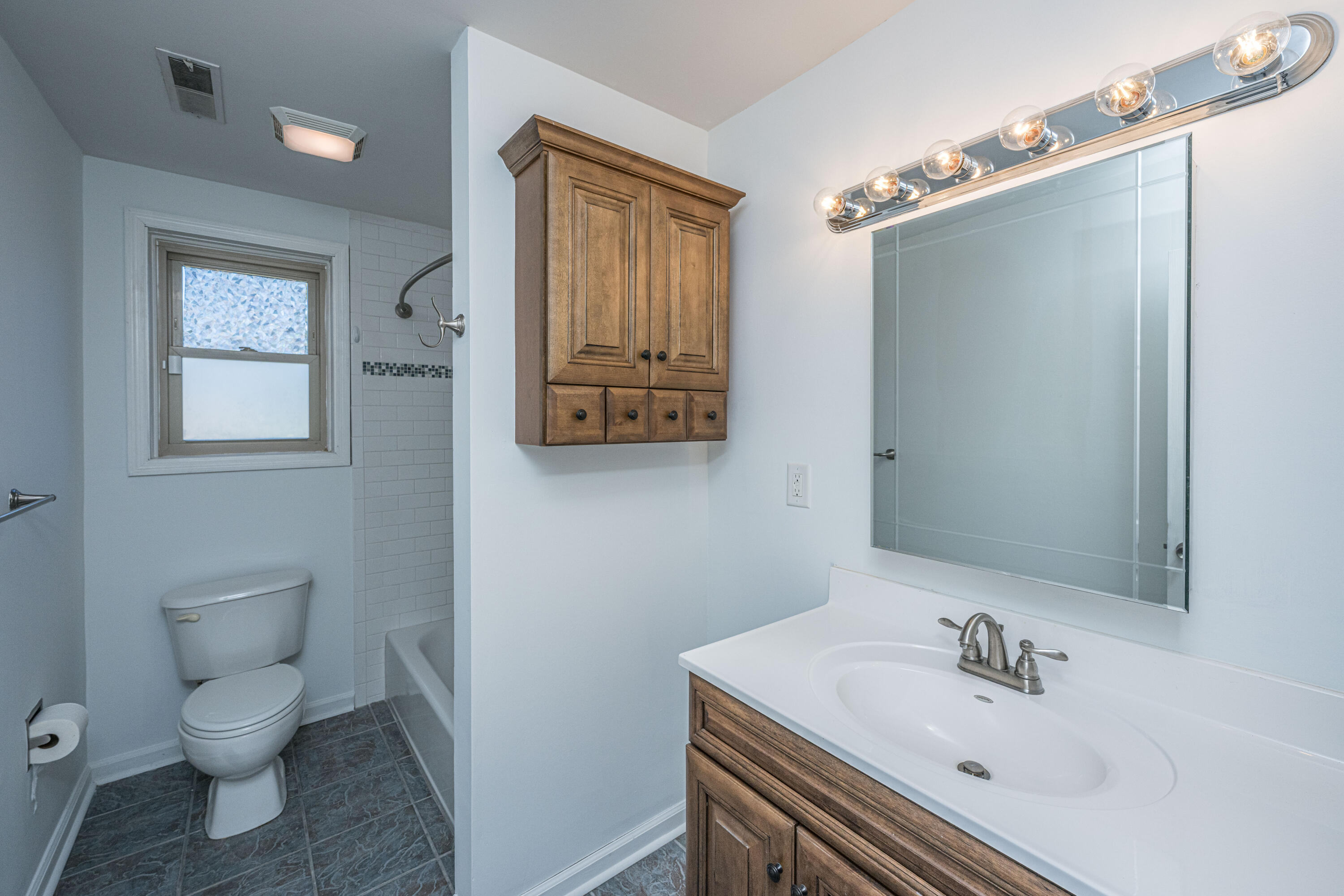 1563 North Relyea Avenue Charleston, SC 29412 - Photo 26 of 45 1563RelyeaAve031