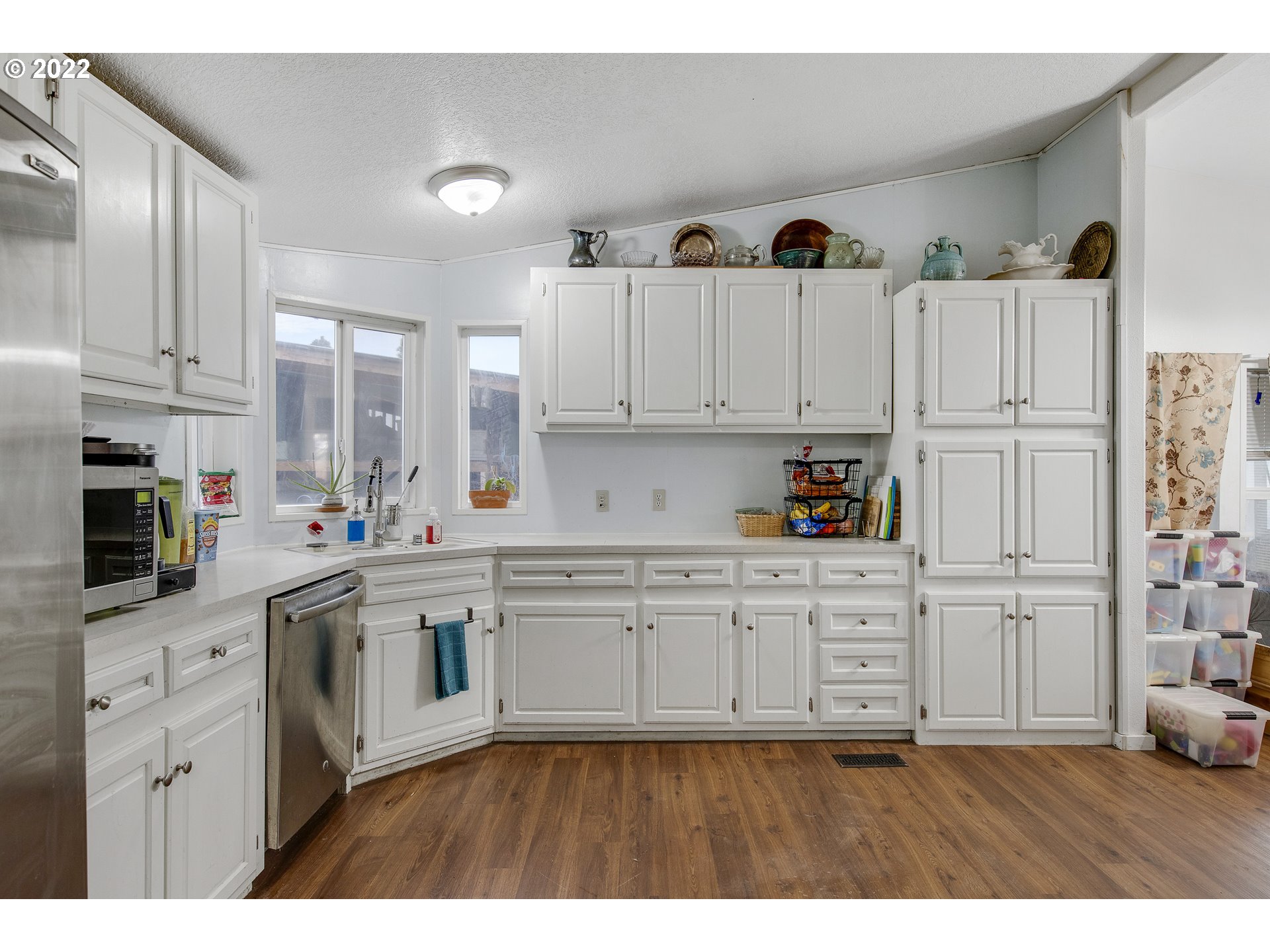 21401 Southwest Christensen Road Sheridan, OR 97378 - Photo 2 of 25 Gallery Image 2