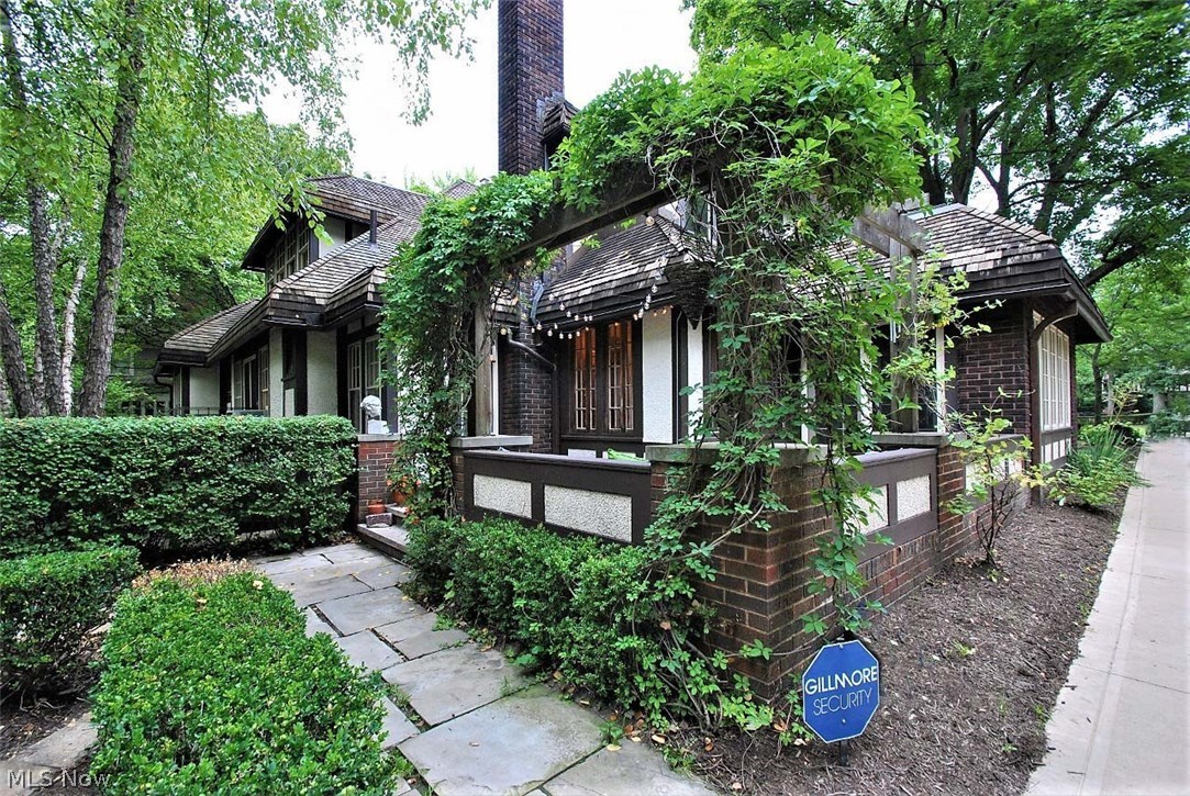 2570 Coventry Road Cleveland, OH 44120 - Photo 28 of 35 Gallery Image 28