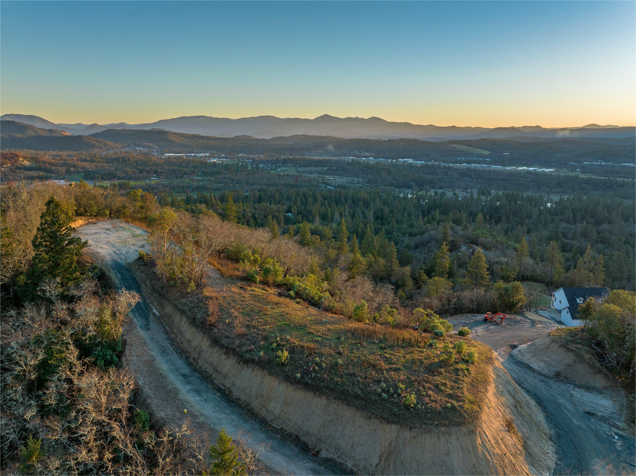 147 McKenzie Ridge Road Grants Pass, OR 97526 - Photo 10 of 15 11