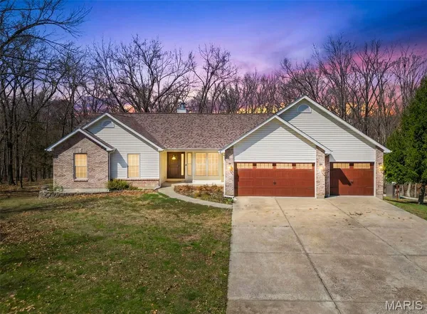 $1,170,000 | 2255 County Farm Road, Wright City, MO 63390
