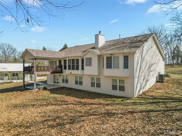 $1,170,000 | 2255 County Farm Road, Wright City, MO 63390