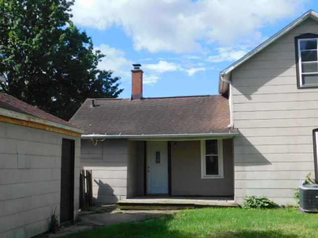 302 East Park Street Morrison, IL 61270 - Photo 23 of 26