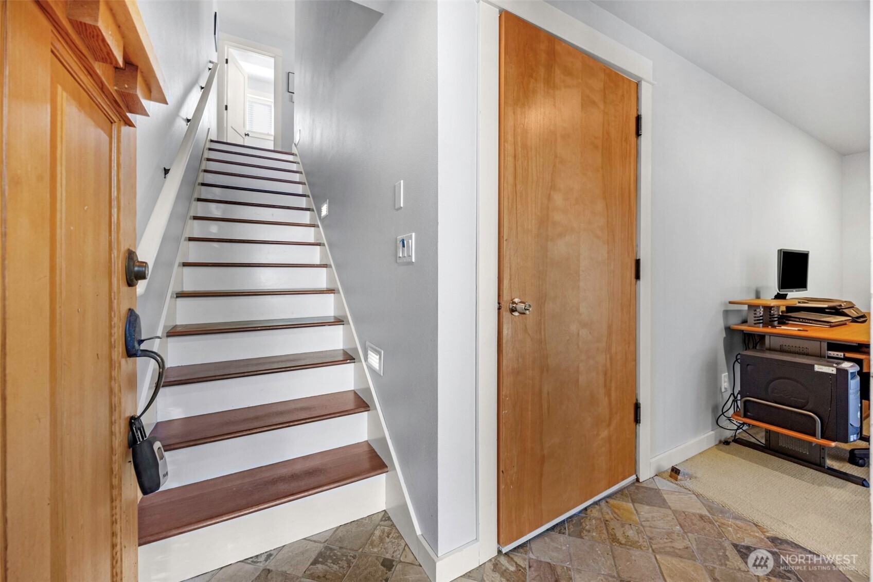 9130 45th Avenue Southwest, Unit B Seattle, WA 98136 - Photo 3 of 35