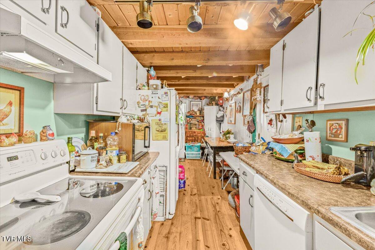 415 Stone Mountain Road Bulls Gap, TN 37711 - Photo 18 of 40 20-128A4670