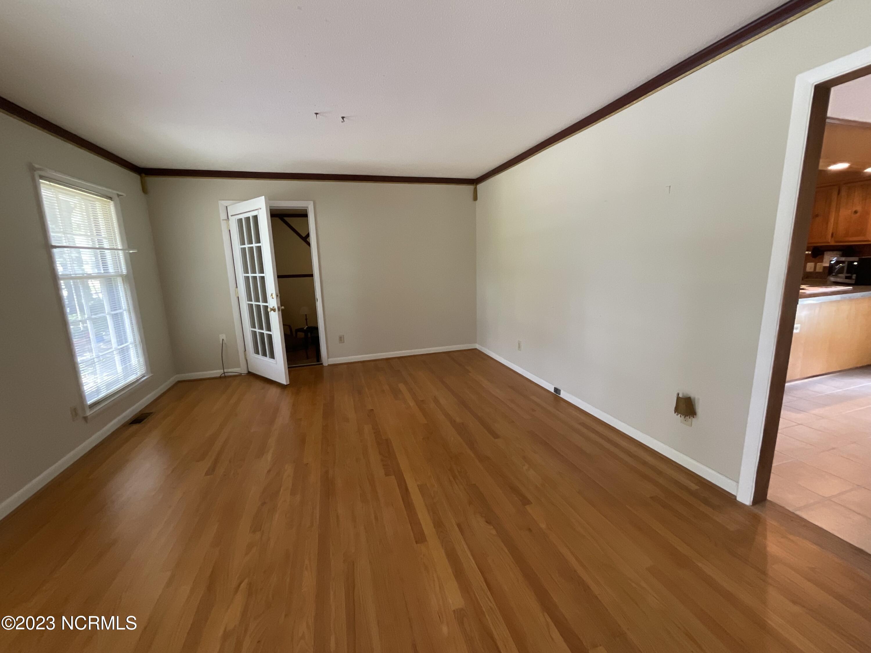 1509 Robin Hood Road Wilmington, NC 28401 - Photo 18 of 21 French Door