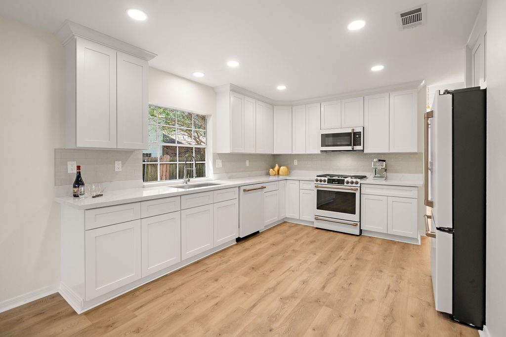 1571 Cherry Ridge Court Mandeville, LA 70448 - Photo 10 of 21 Gallery Image 10
