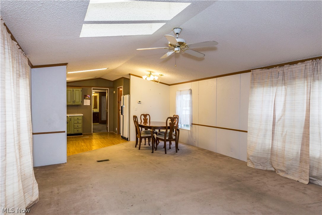18592 Edwards Road, Unit 31 BUTTERNUT Doylestown, OH 44230 - Photo 9 of 34 Gallery Image 9