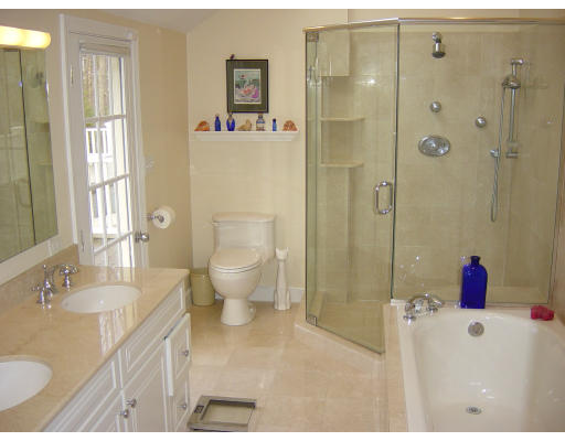 76 Cleveland Road Wellesley, MA 02481 - Photo 9 of 13
