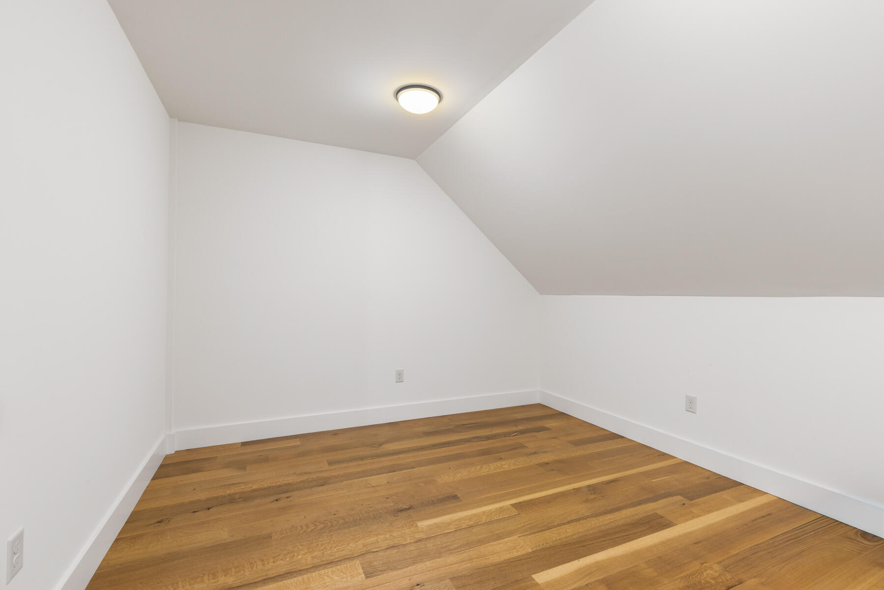 16 Brixham Road Eliot, ME 03903 - Photo 70 of 139 LaBrie-Media-Photos-71