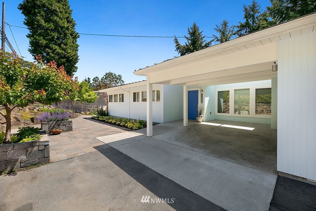 17328 Sylvester Road Southwest Burien, WA 98166 - Photo 35 of 40 Gallery Image 35