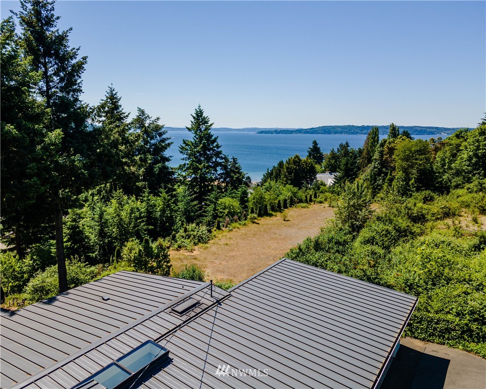 17328 Sylvester Road Southwest Burien, WA 98166 - Photo 38 of 40 Gallery Image 38