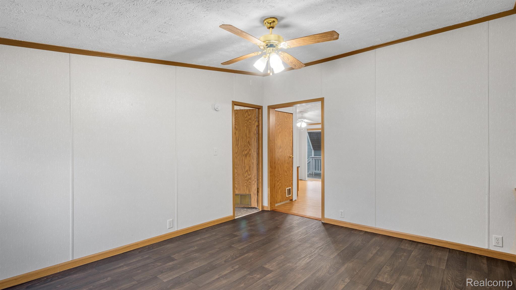 7102 State Road Millington, MI 48746 - Photo 20 of 38 Gallery Image 20
