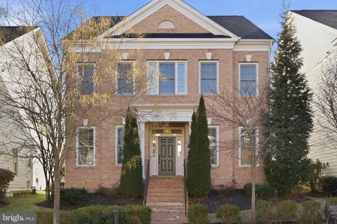 $1,950,000 | 5338 Camberley Avenue, Bethesda, MD 20814