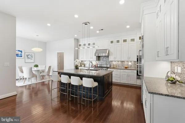 $1,895,000 | 5338 Camberley Avenue, Bethesda, MD 20814