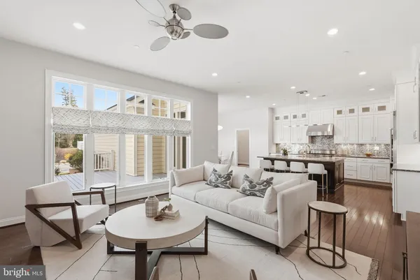 $1,895,000 | 5338 Camberley Avenue, Bethesda, MD 20814