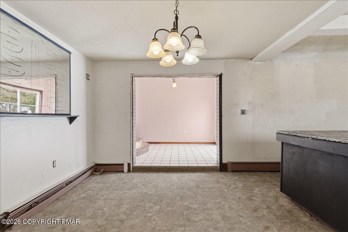 512 Broad Street Pittston, PA 18640 - Photo 13 of 38 Dining Area