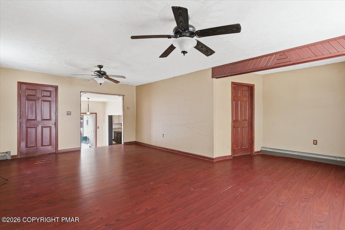 512 Broad Street Pittston, PA 18640 - Photo 18 of 38 Family Room