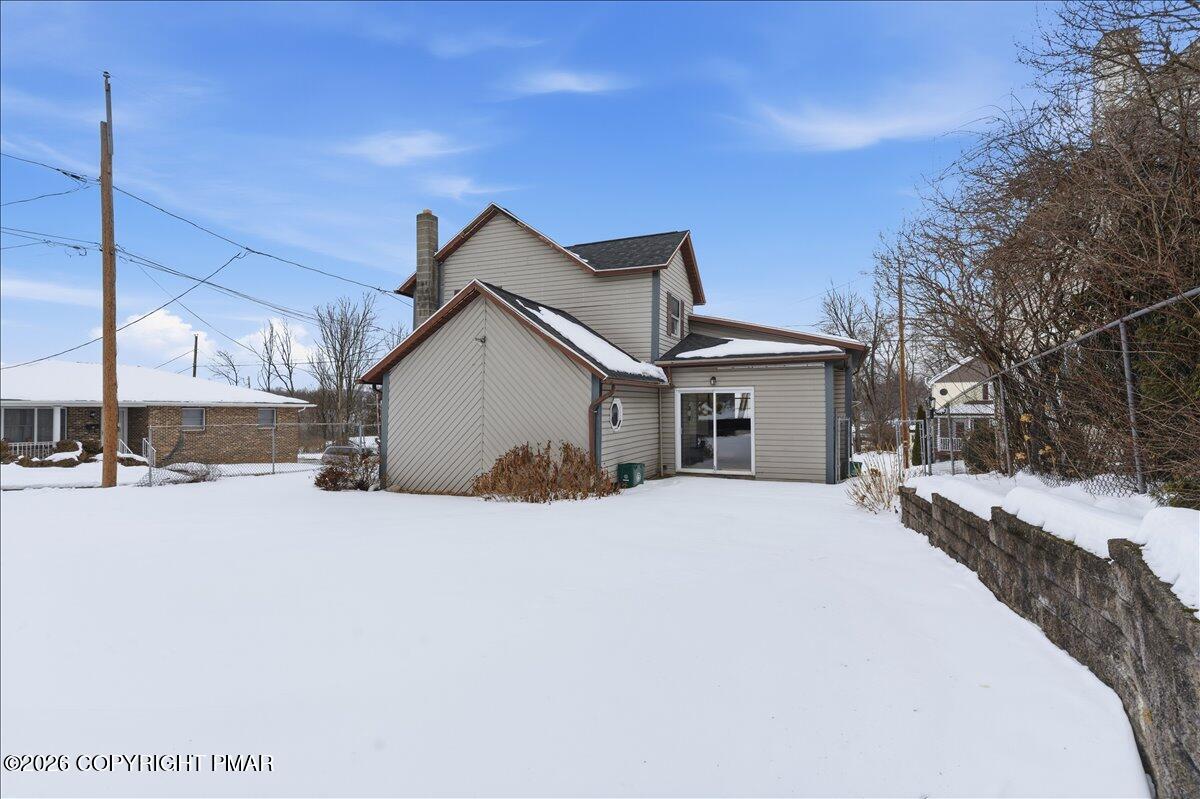 512 Broad Street Pittston, PA 18640 - Photo 35 of 38 Side Yard/View