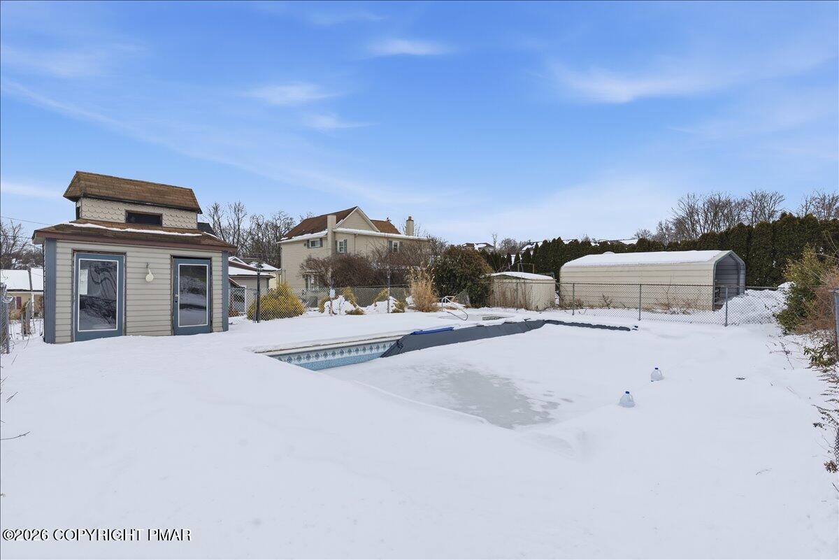 512 Broad Street Pittston, PA 18640 - Photo 36 of 38 Backyard