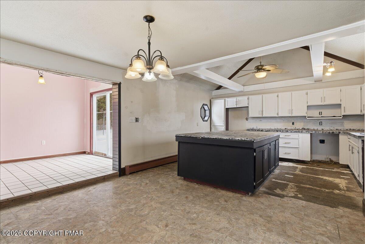 512 Broad Street Pittston, PA 18640 - Photo 8 of 38 Dining Area/Kitchen