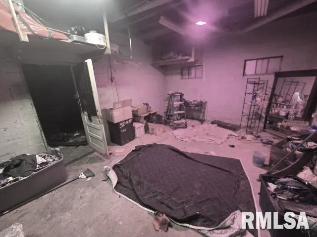 $98,000 | 16514 East Fairfield Road, Mount Vernon, IL 62864