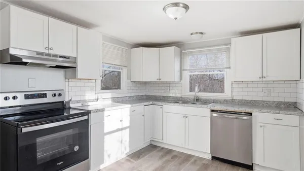 $213,900 | 1017 East Smith Avenue, Independence, MO 64050