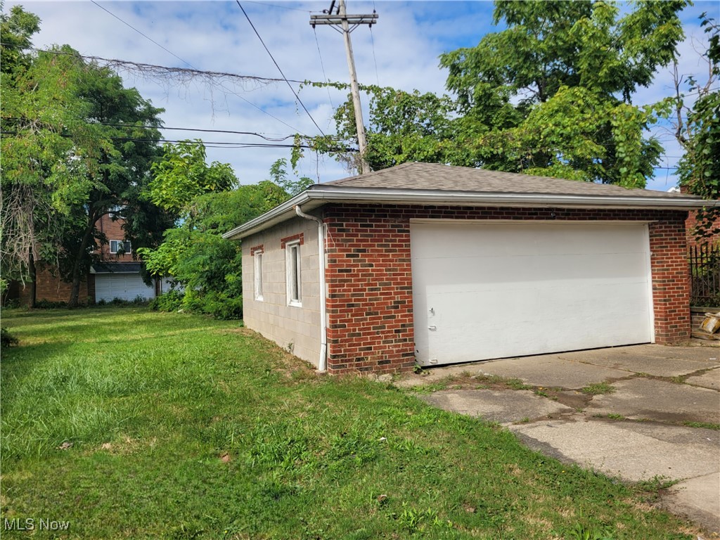 18307 Rosecliff Road Cleveland, OH 44119 - Photo 2 of 41 View of detached garage 2 1/2 Car garage with plenty of Storage-