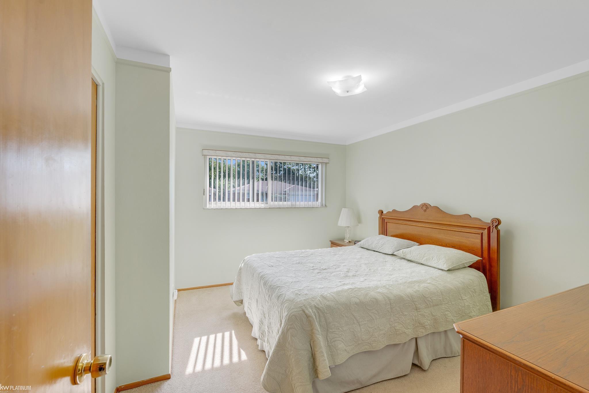 29345 Ridgefield Avenue Warren, MI 48088 - Photo 16 of 31