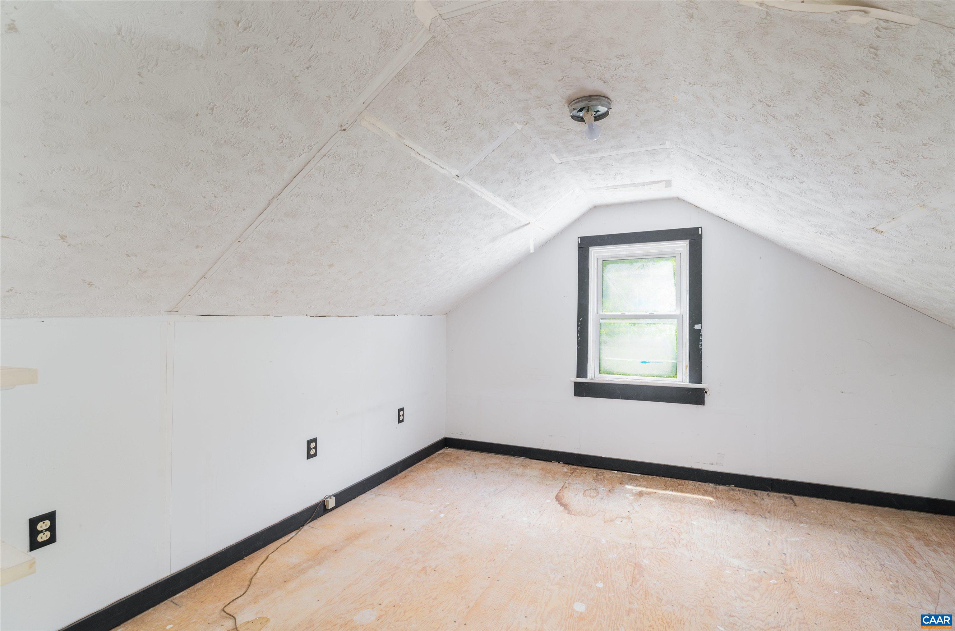 3072 Stony Point Road Charlottesville, VA 22911 - Photo 18 of 41 an empty room with a window