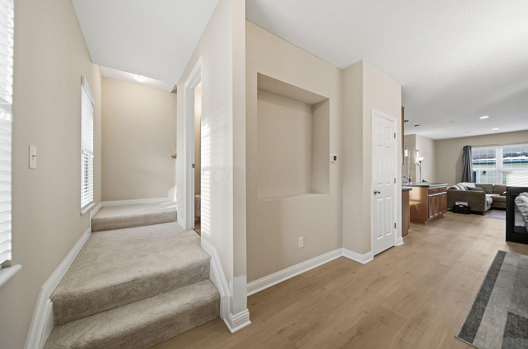 5640 Lantos Road Dublin, OH 43016 - Photo 9 of 46 9-web-or-mls-Jeffrey Yates - 5640 Lantos