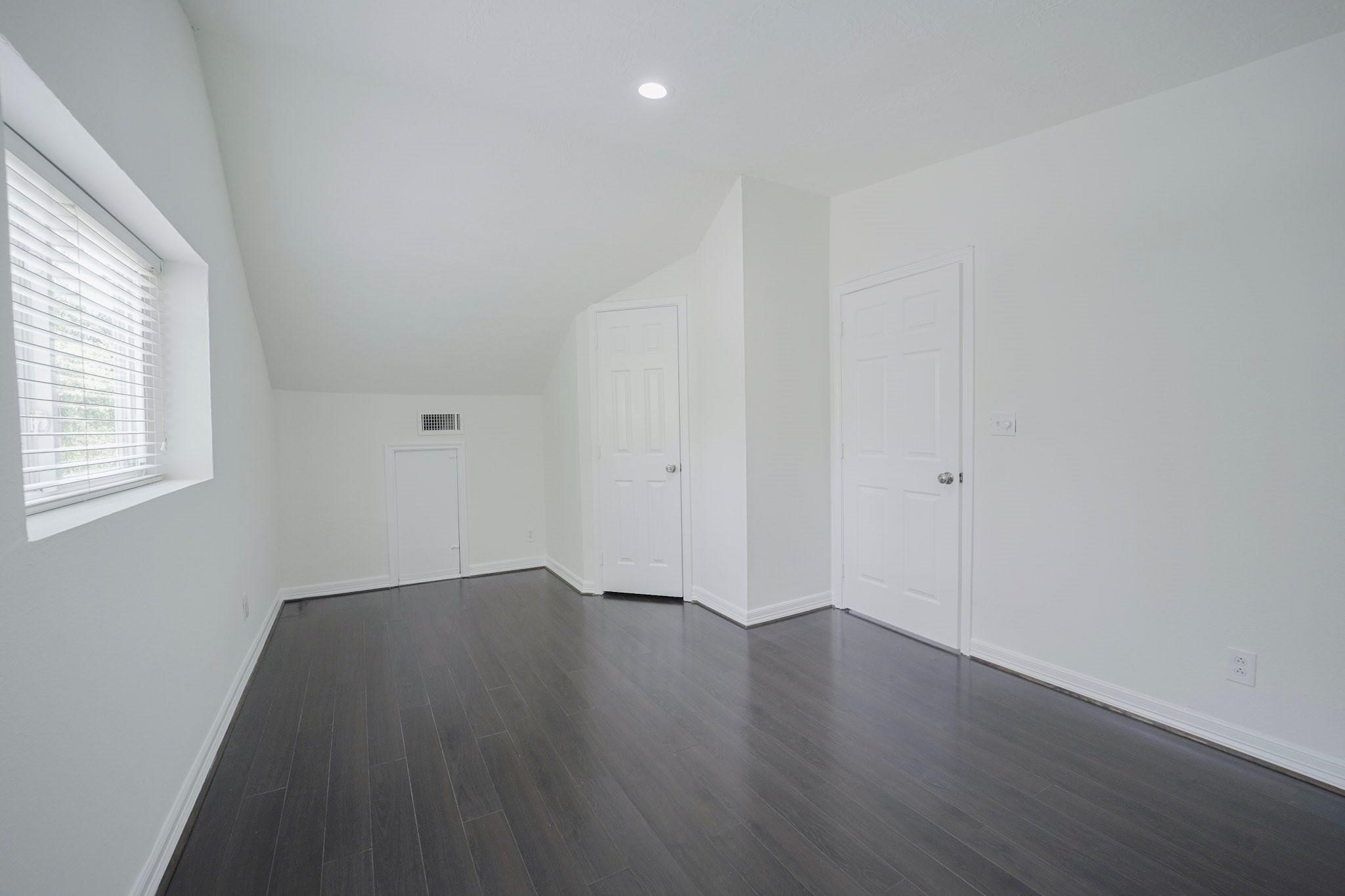 1419 Chestnut Ridge Road Houston, TX 77339 - Photo 22 of 26 Gallery Image 22