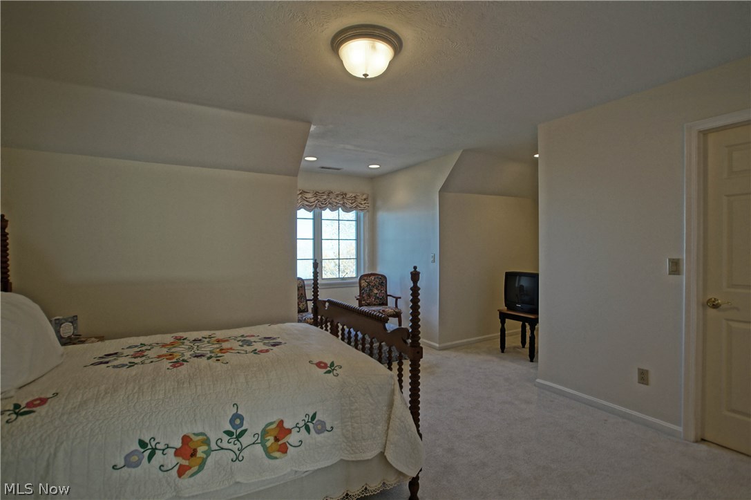 6713 Lake Road West Ashtabula, OH 44004 - Photo 16 of 25 Gallery Image 16