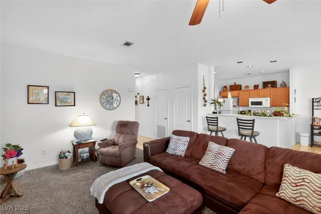 $199,900 | 465 Turtleback Road, Unit B, Mesquite, NV 89027