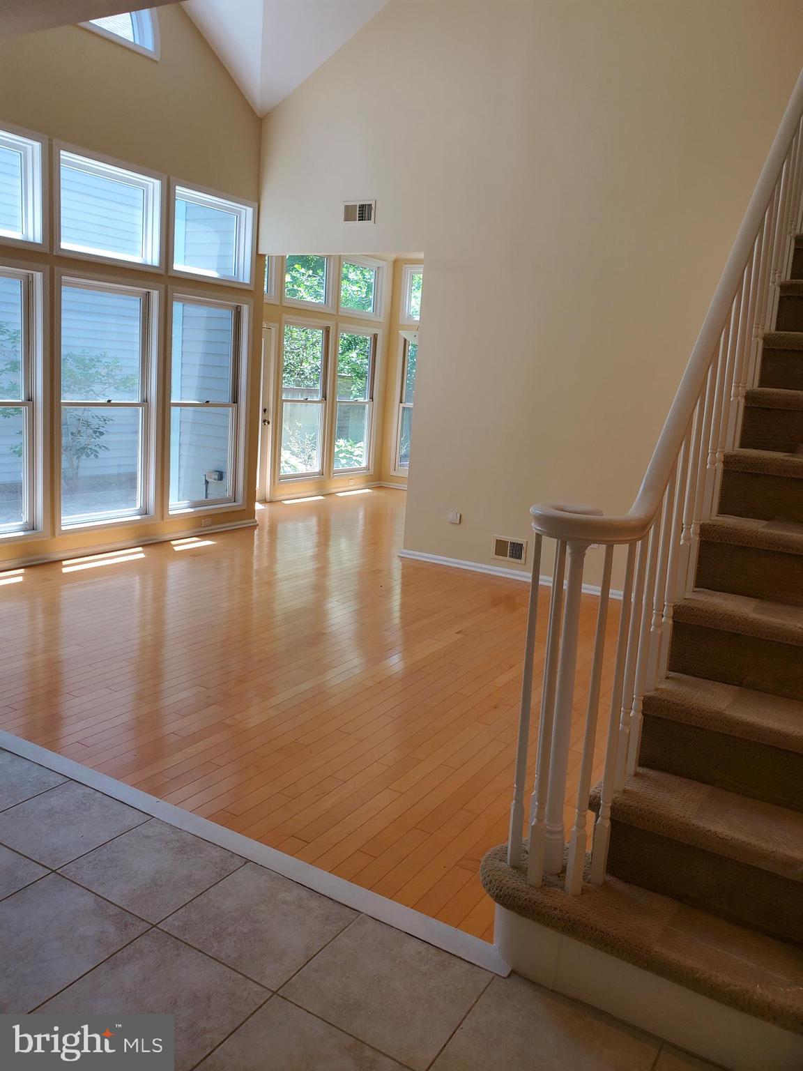 7 Nottingham Circle Princeton, NJ 08540 - Photo 11 of 32 Living Room