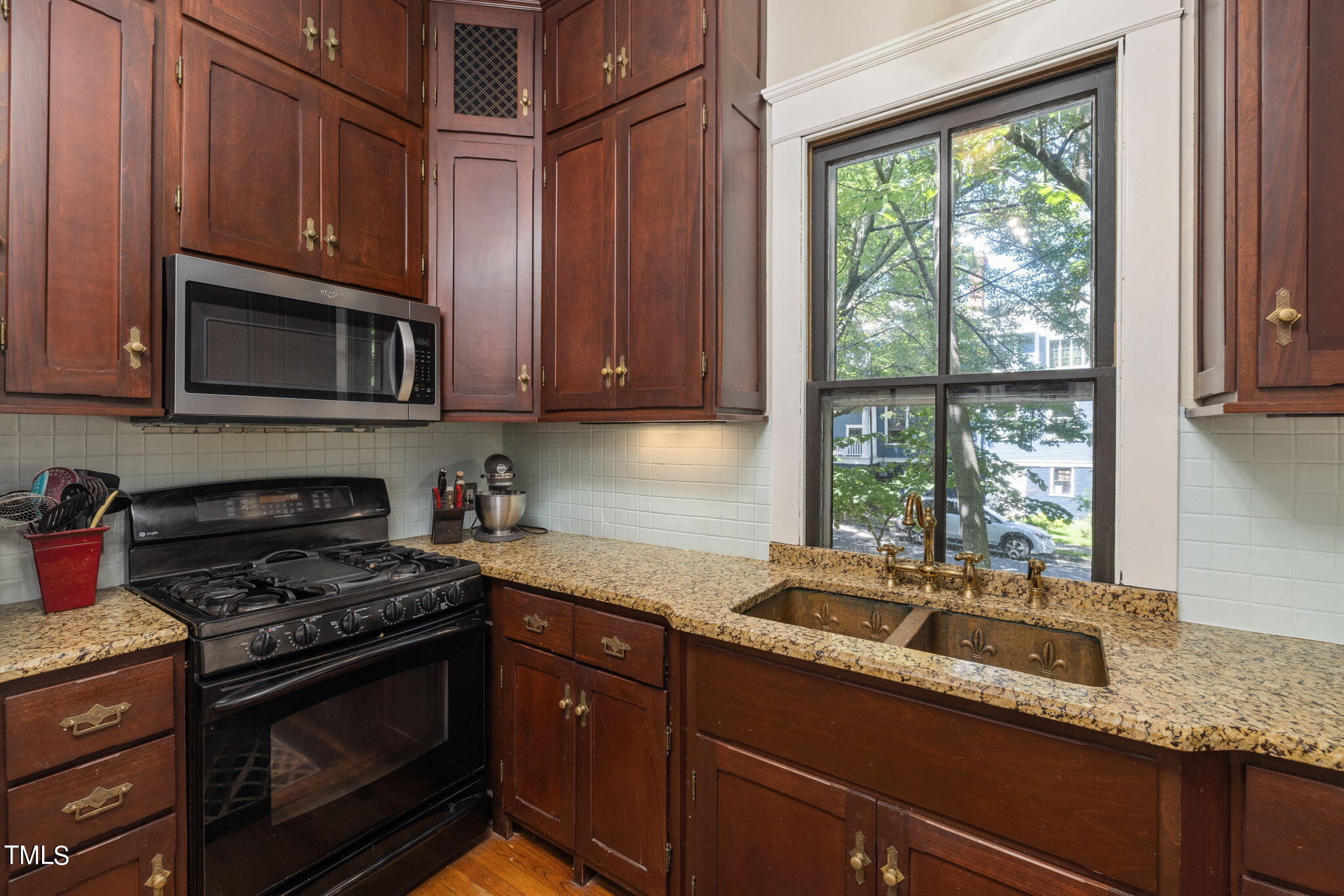 601 East Lane Street Raleigh, NC 27601 - Photo 11 of 34 601 E Lane St Raleigh