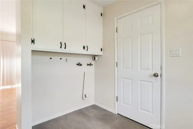 $569,999 | 194 West Blaine Street, Riverside, CA 92507