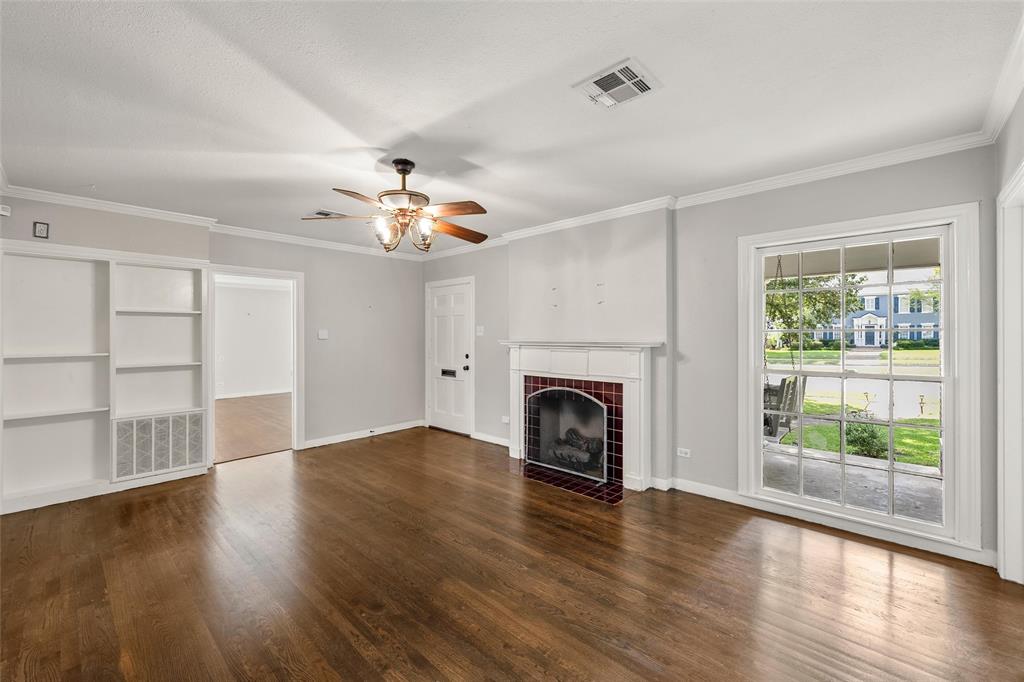 3025 Colcord Avenue Waco, TX 76707 - Photo 5 of 39