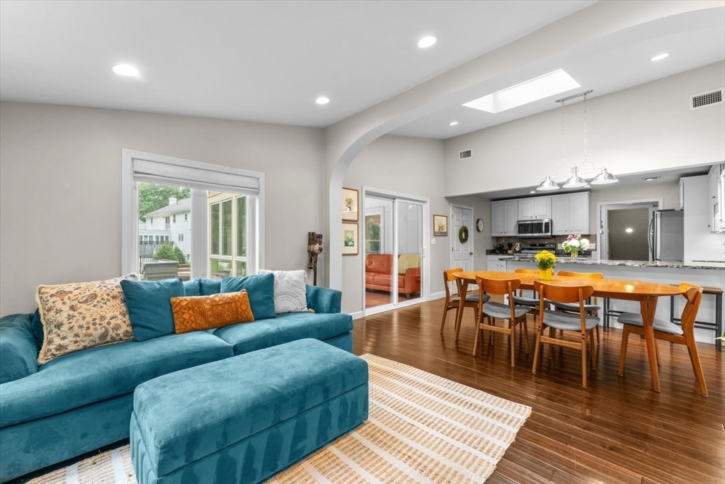 96 Ford Road Sudbury, MA 01776 - Photo 16 of 42