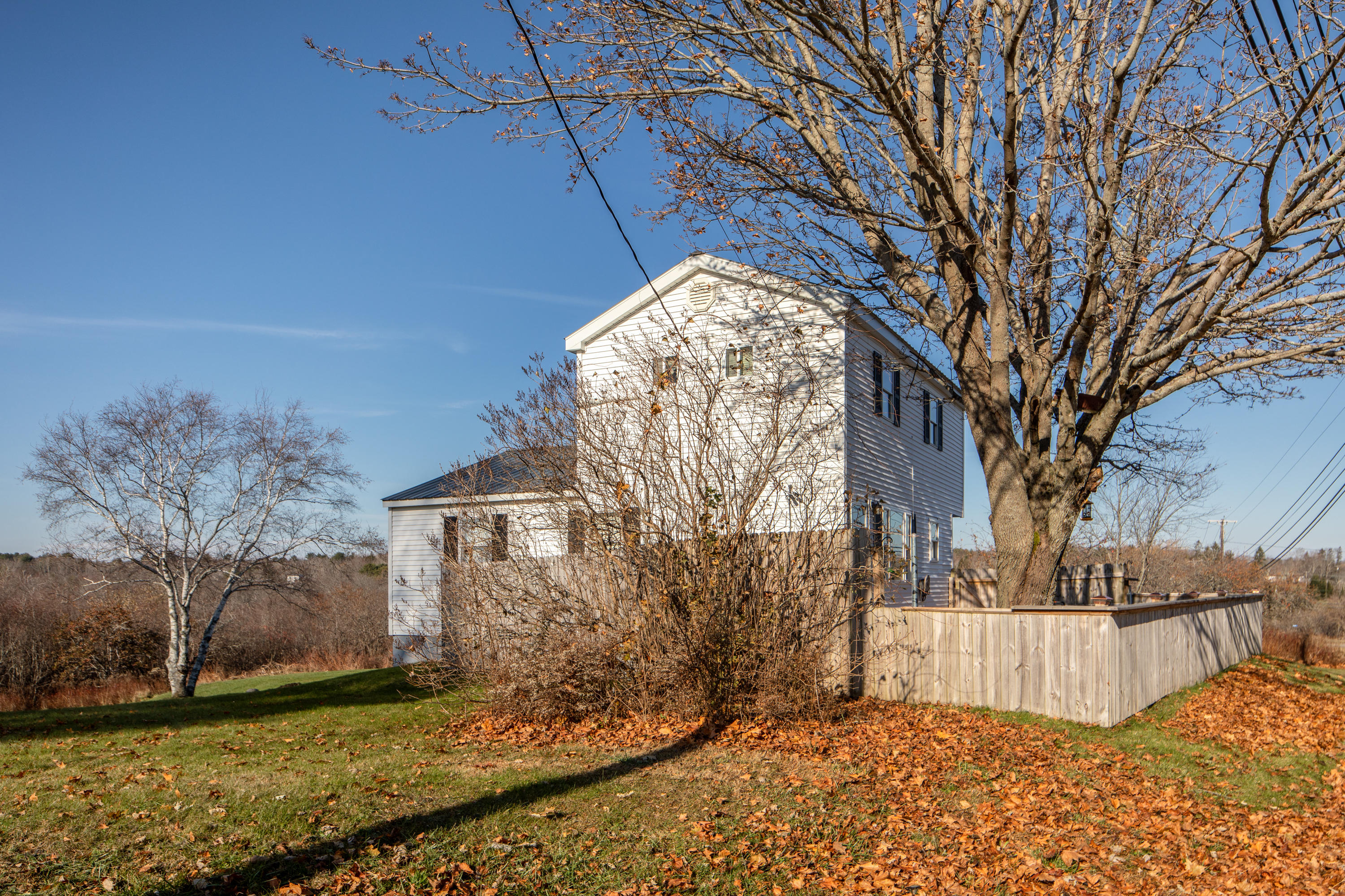 17 Weskeag Road Owls Head, ME 04854 - Photo 39 of 44 Side View of Home
