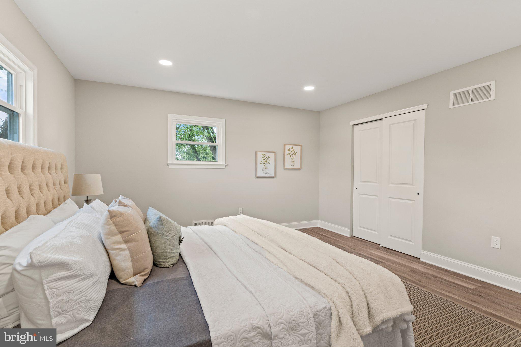 950 Dogwood Road Warminster, PA 18974 - Photo 20 of 40